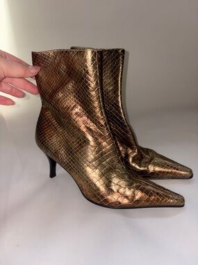 Metallic Bronze Pointed-Toe Ankle Booties Size 7.5